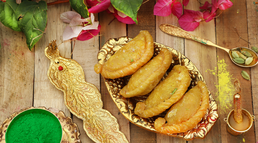 Delicious & Healthy Recipes For A Guilt-Free Holi happy holi