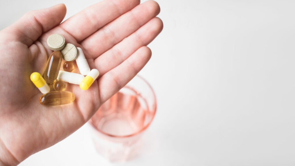 Vitamin D, Magnesium, Iron and Calcium Vitamin D, Magnesium, Iron and Calcium