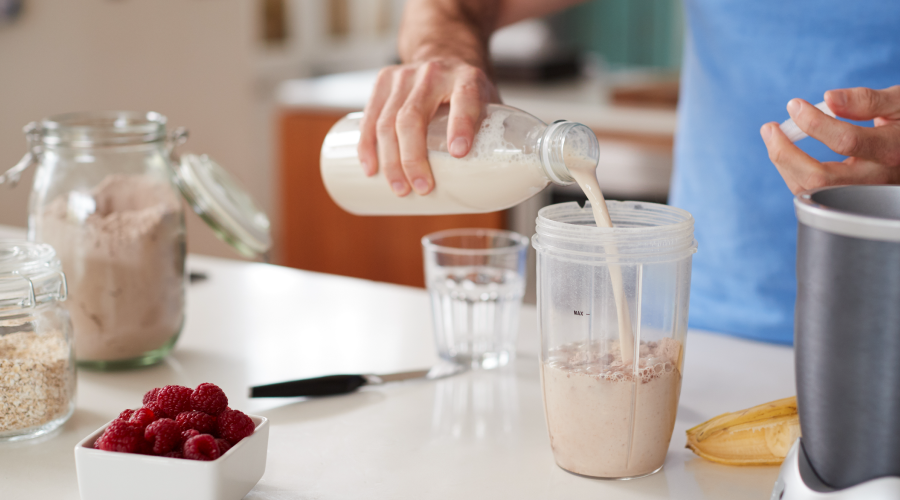 Meal Replacement Shakes and Their Effectiveness - HealthKart
