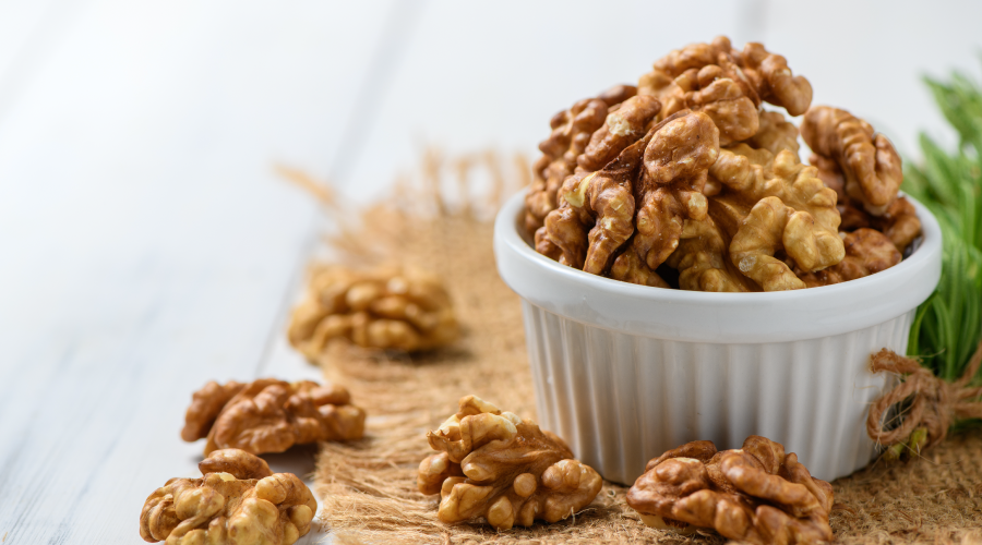 अखरोट खाने के फायदे जो आपकी सेहत के लिए आवश्यक हैं - HealthKart